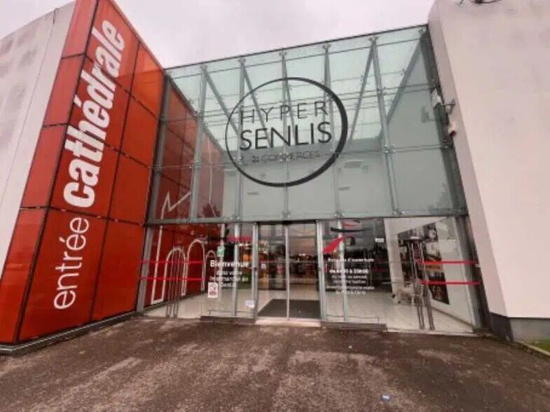 Local commercial dans Senlis à louer - Photo de l’immeuble – Image 1 sur 17