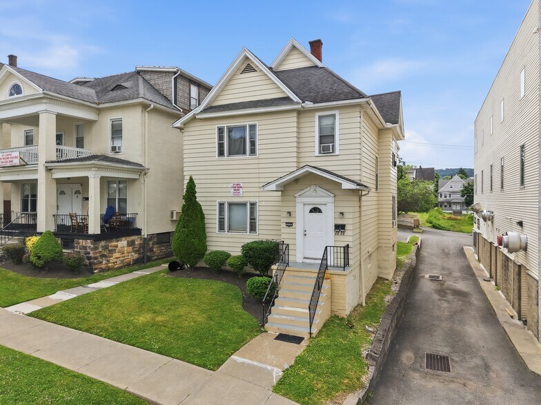 410 N Webster Ave, Scranton, PA à vendre - Photo principale – Image 1 sur 4