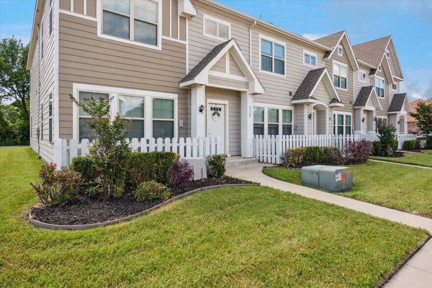 101 Springtree St, Denton, TX à vendre - Photo de l’immeuble – Image 3 sur 71