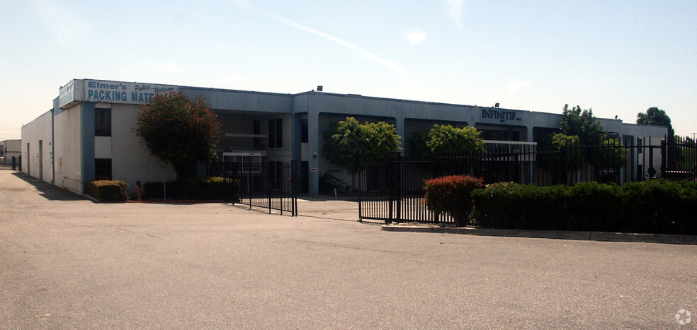 14800 Goldenwest St, Westminster, CA à louer - Photo de l’immeuble – Image 2 sur 10