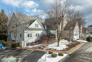 Plus de détails pour 425 Pleasant St, Brockton, MA - Bureau à vendre