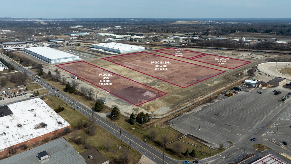 7845 Northfield Rd, Walton Hills, OH à louer - Photo de l’immeuble – Image 2 sur 6