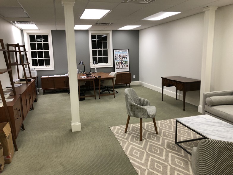 156 Katonah Ave, Katonah, NY à louer - Photo intérieure – Image 3 sur 25