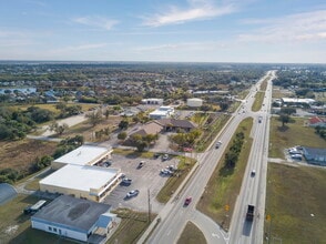 5240 Duncan Rd, Punta Gorda, FL à louer Aérien– Image 2 sur 5