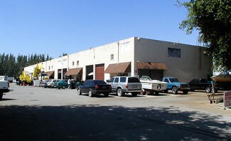 Plus de détails pour 3700 NW South River Dr, Miami, FL - Industriel/Logistique à louer