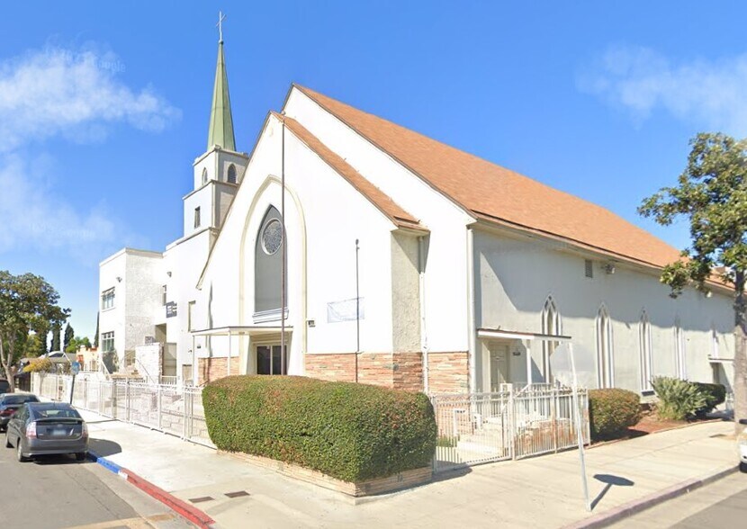 3759 E 57th St, Maywood, CA à louer - Photo de l’immeuble – Image 1 sur 1