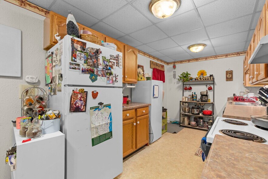 205 Declark St, Beaver Dam, WI à vendre - Photo intérieure – Image 2 sur 49