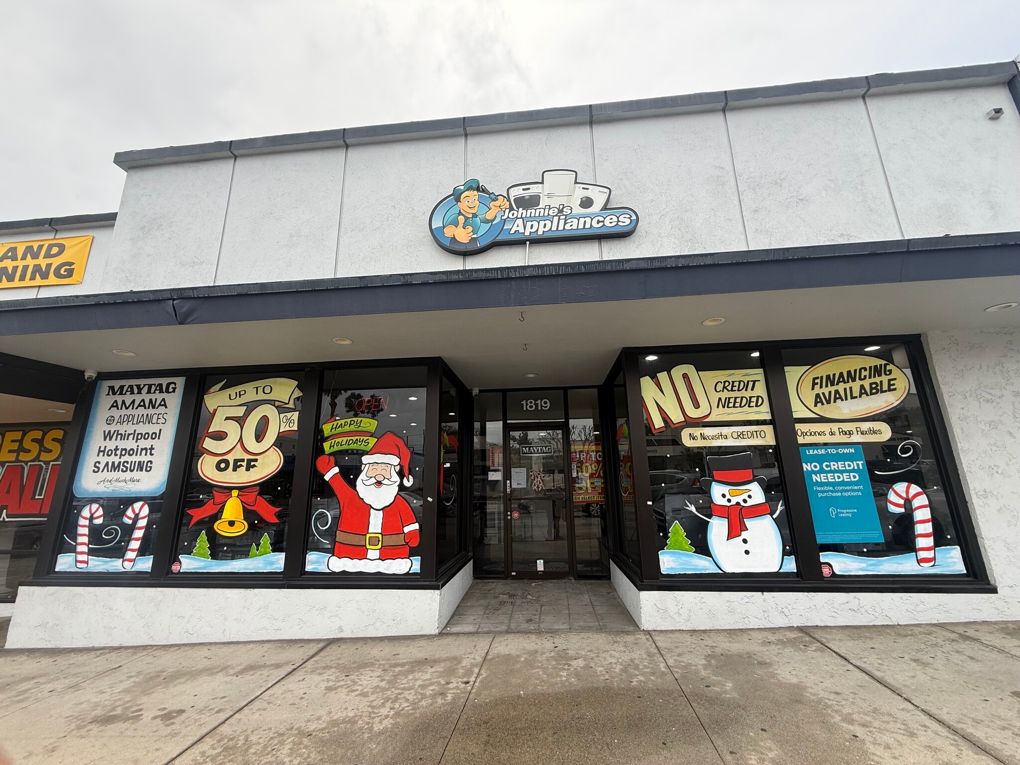 1819 Redondo Ave, Signal Hill, CA à louer Photo principale– Image 1 sur 2