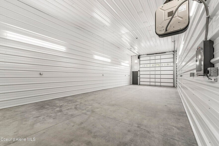 4002 Boyer rd, Sandpoint, ID à vendre - Photo de l’immeuble – Image 3 sur 27