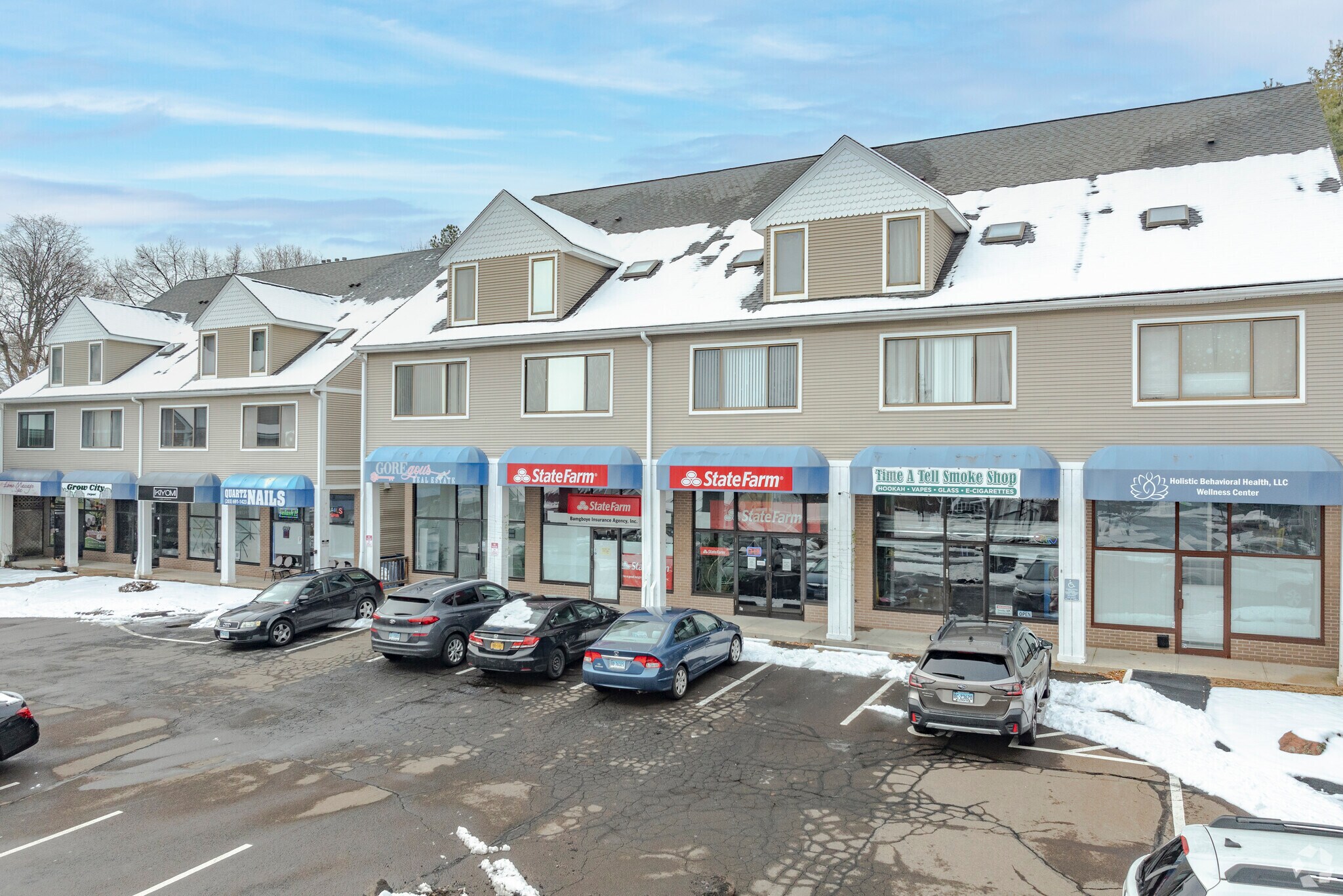 1700 Dixwell Ave, Hamden, CT à louer Photo principale– Image 1 sur 13