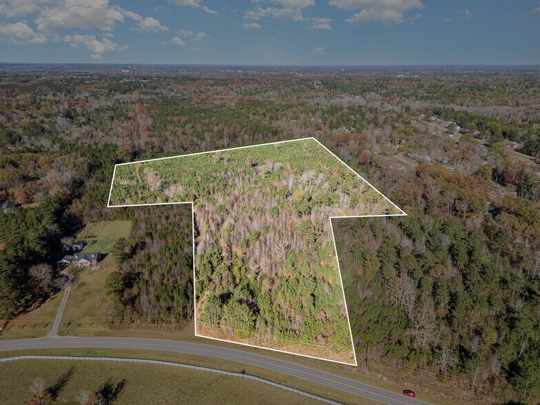 00 Douglas Rd, Lancaster, SC à vendre - Photo de l’immeuble – Image 2 sur 13