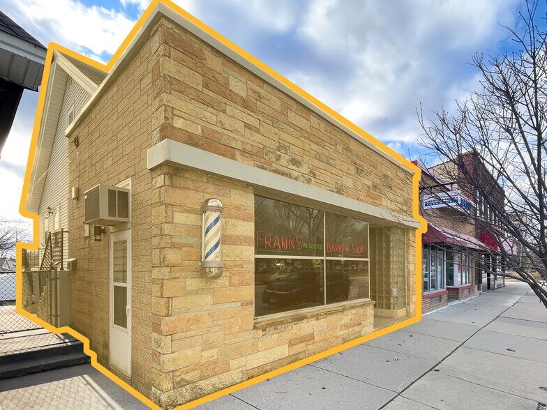 3459 S Kinnickinnic Ave, Milwaukee, WI à vendre - Photo principale – Image 1 sur 7