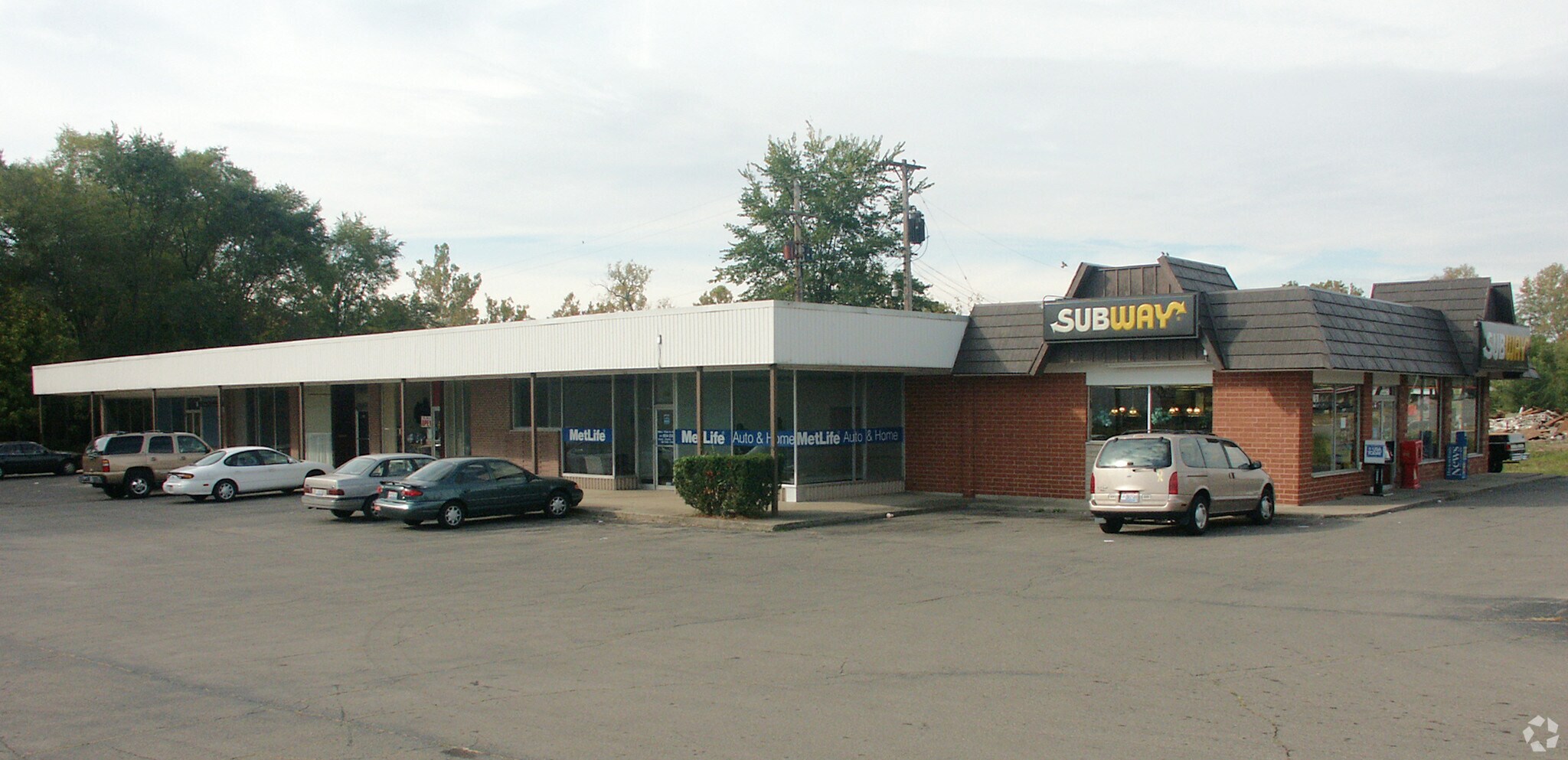 706-716 E Main St, Trotwood, OH à louer Photo principale– Image 1 sur 2