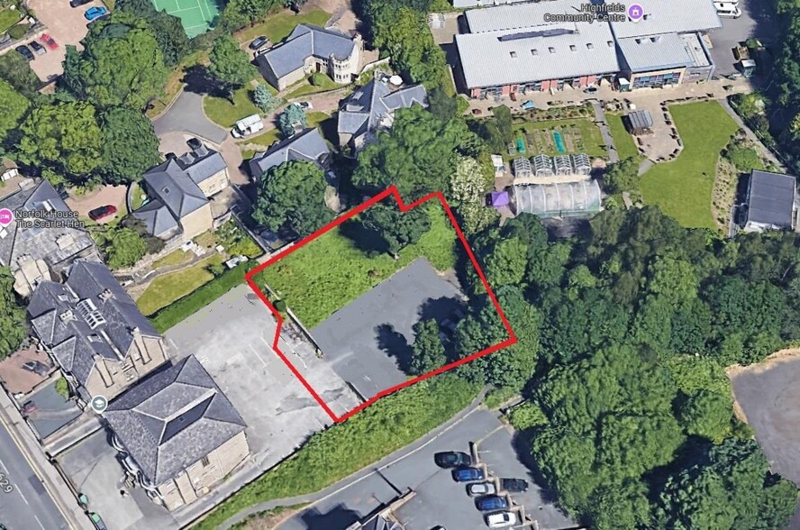 72-74 New North Rd, Huddersfield à vendre - Photo principale – Image 1 sur 5