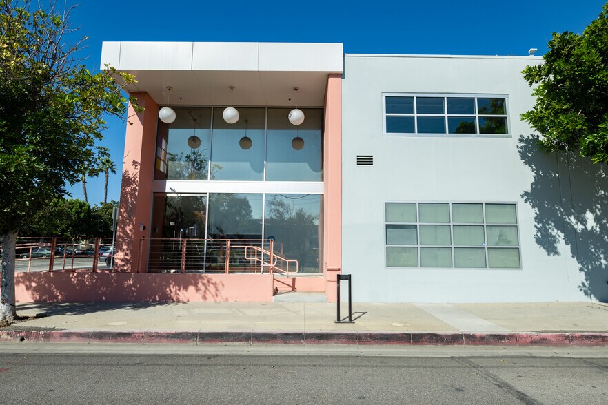 903 Colorado Ave, Santa Monica, CA à vendre - Photo de l’immeuble – Image 2 sur 6