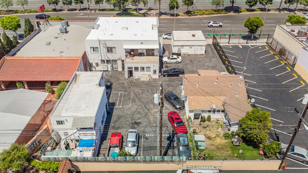 11850 Hawthorne Blvd, Hawthorne, CA à vendre - Photo de l’immeuble – Image 2 sur 51