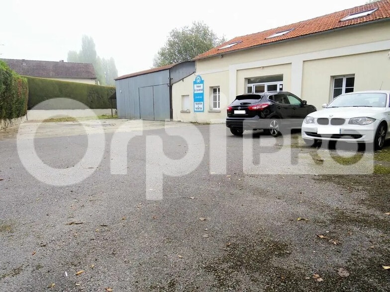 Local d’activités dans Soissons à louer - Photo de l’immeuble – Image 1 sur 6