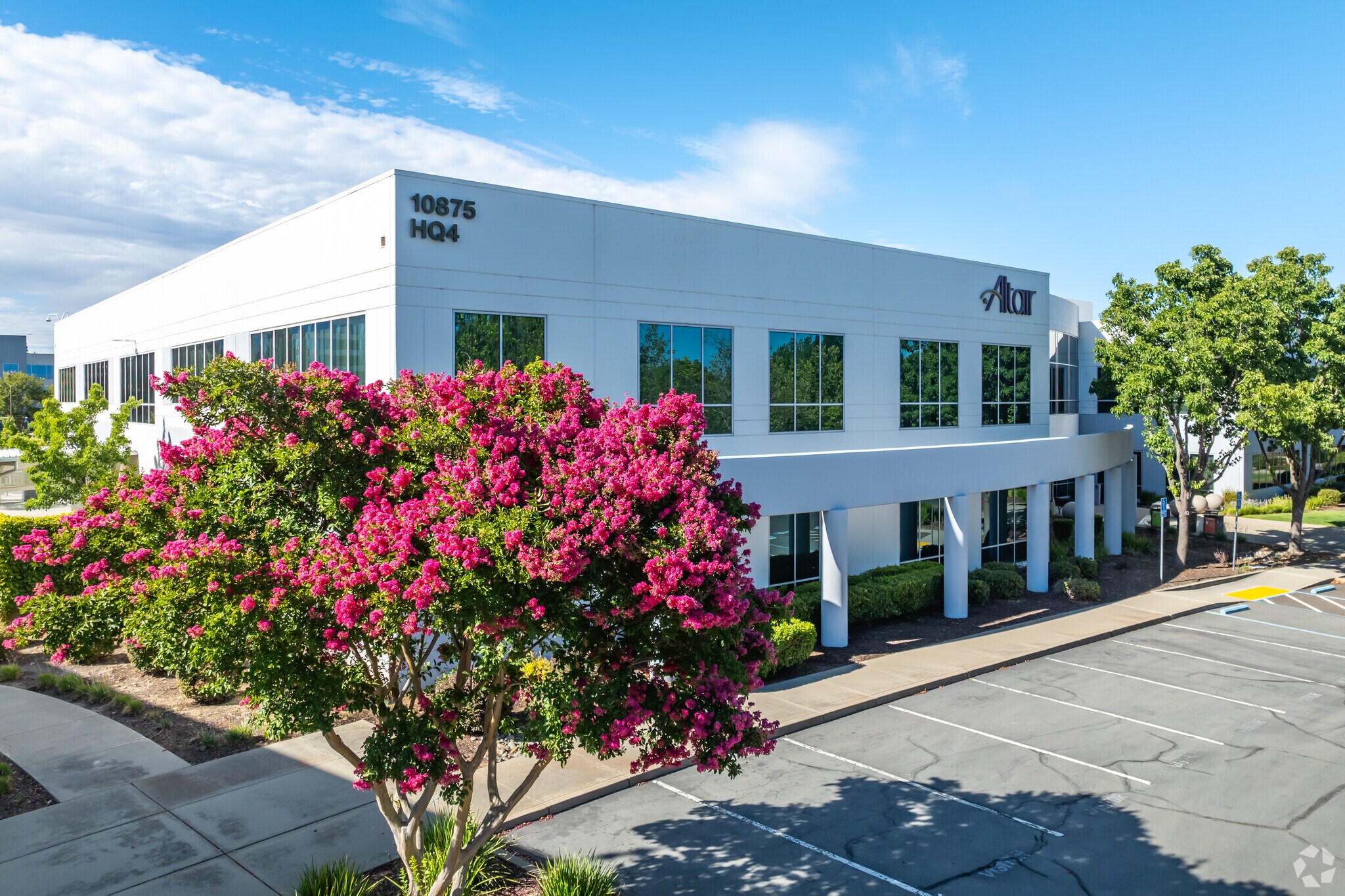 10875 International Dr, Rancho Cordova, CA à vendre Photo principale– Image 1 sur 7