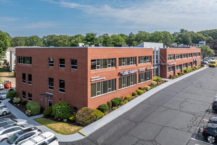 50 Burlington Mall Rd, Burlington, MA à louer - Photo de l’immeuble – Image 3 sur 19