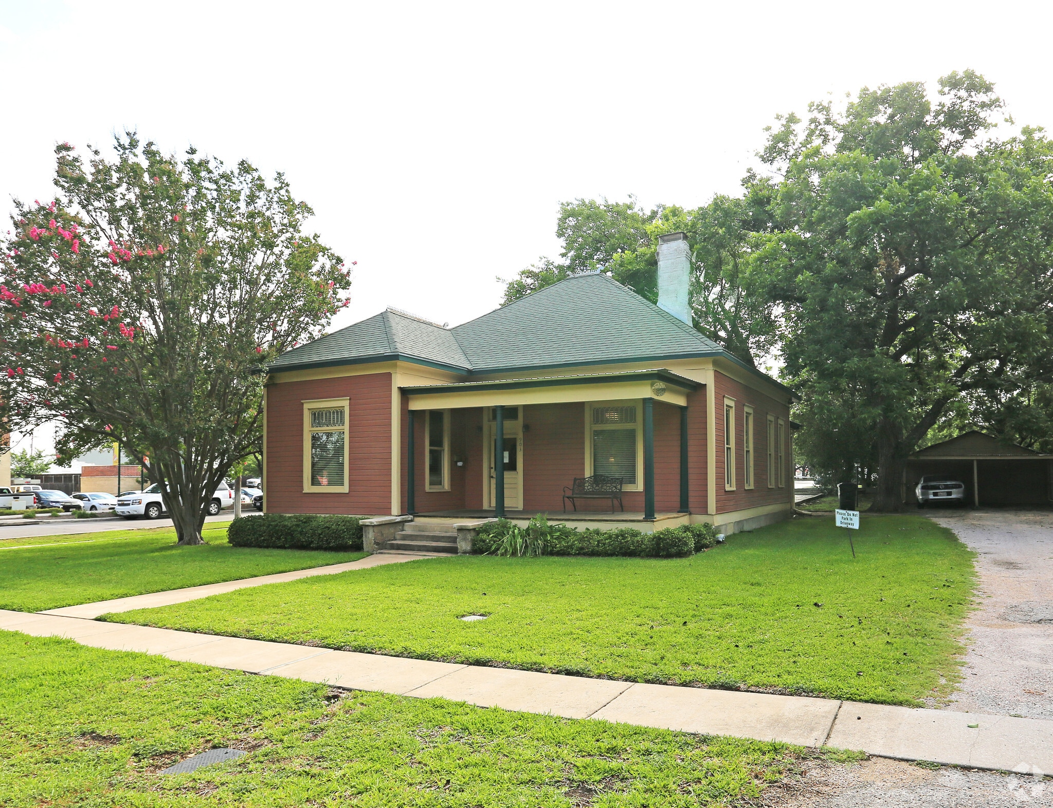 903 Forest St, Georgetown, TX à vendre Photo principale– Image 1 sur 13