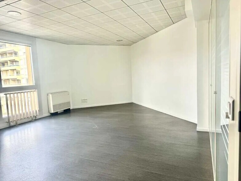 Bureau dans Villeurbanne à louer - Photo intérieure – Image 3 sur 9