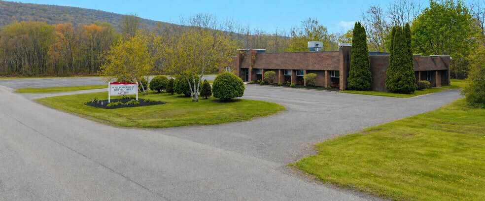 111 S Water St, Williamstown, PA à vendre - Photo de l’immeuble – Image 2 sur 4