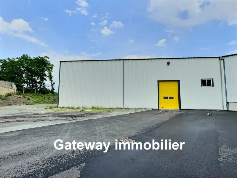 Industriel/Logistique dans Montluçon à louer Photo de l’immeuble– Image 1 sur 5