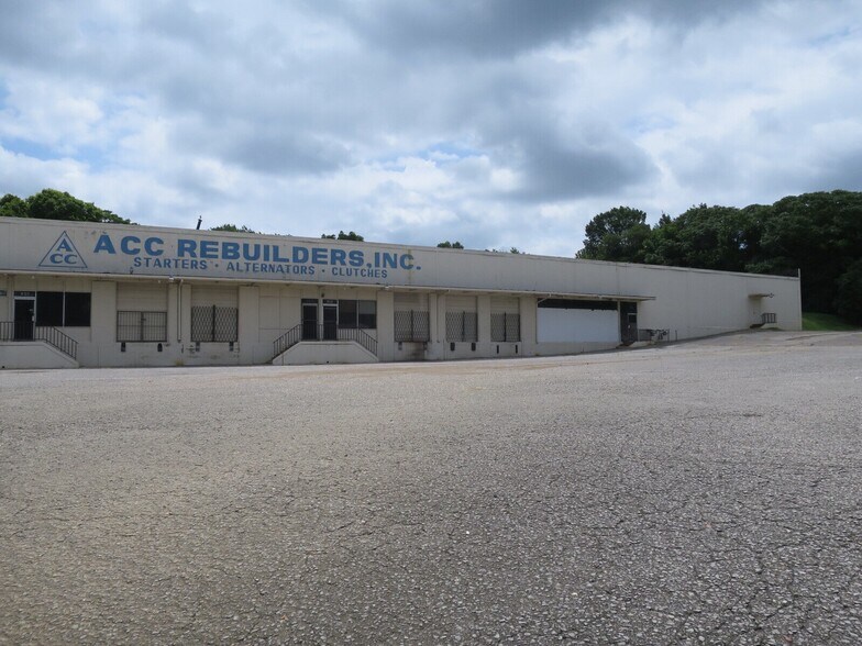 845 E E.H. Crump Blvd, Memphis, TN à vendre - Photo de l’immeuble – Image 2 sur 8