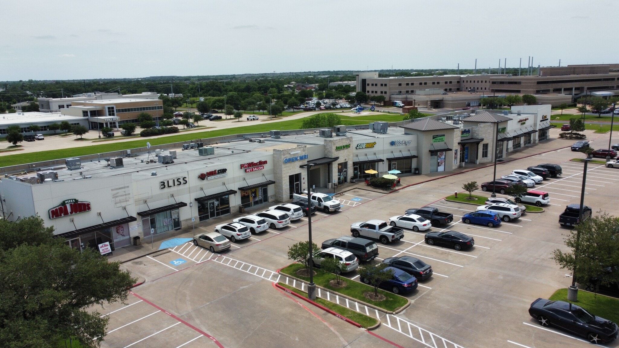 1704 Rock Prairie Rd, College Station, TX à louer Photo de l’immeuble– Image 1 sur 8
