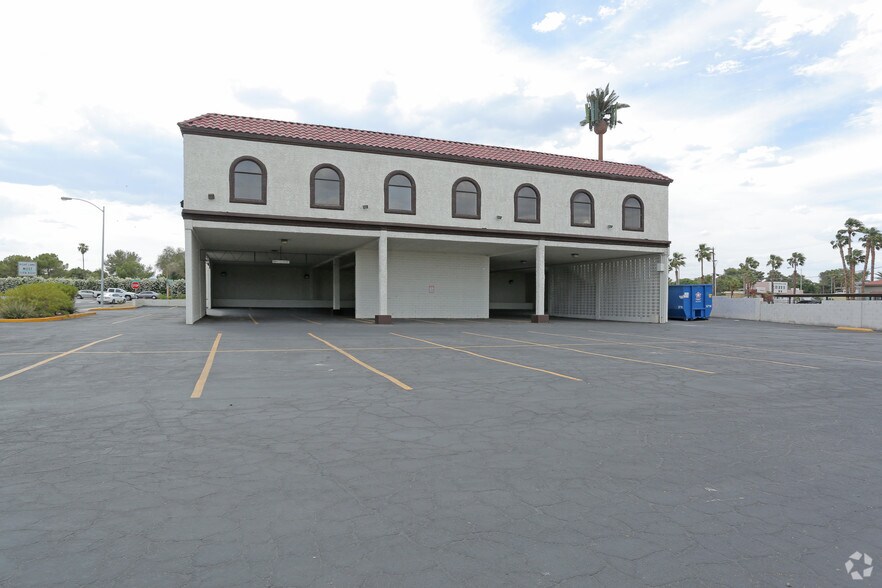 3690 S Eastern Ave, Las Vegas, NV à vendre - Photo de l’immeuble – Image 3 sur 13