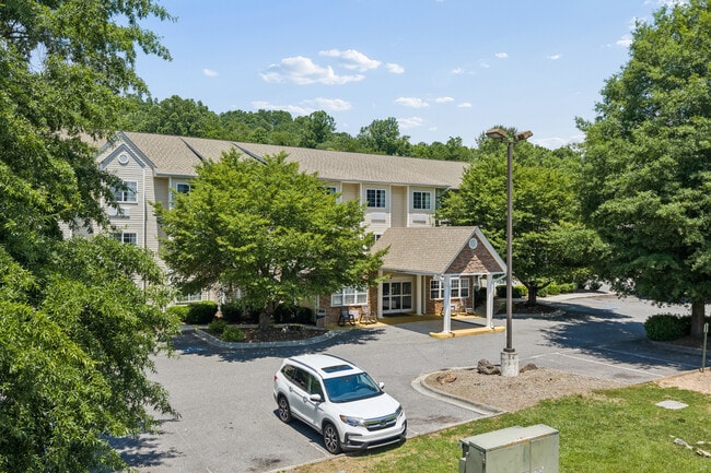 Plus de détails pour 674 Casino Trl, Cherokee, NC - Hôtellerie aux enchères