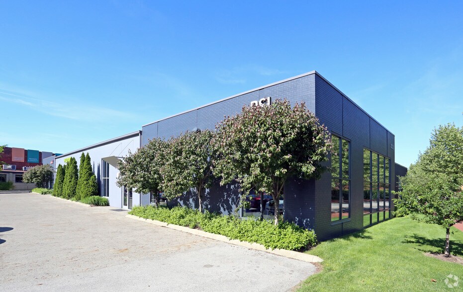 349-363 W Nationwide Blvd, Columbus, OH à louer - Photo de l’immeuble – Image 2 sur 5