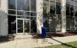 Plus de détails pour 9914 W Derby Ln, Westchester, IL - Local d’activités à vendre