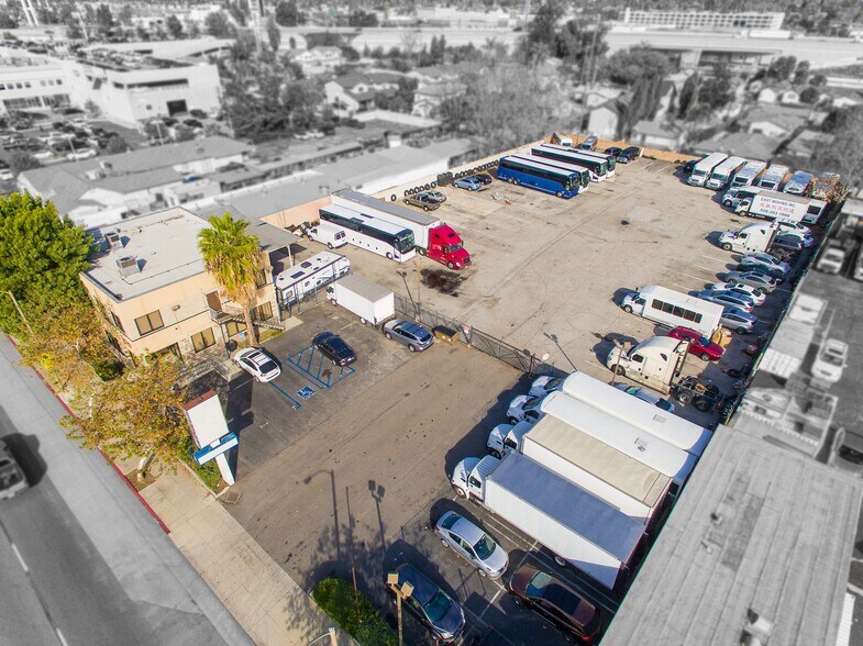 11747 Valley Blvd, El Monte, CA à vendre - Photo de l’immeuble – Image 2 sur 7