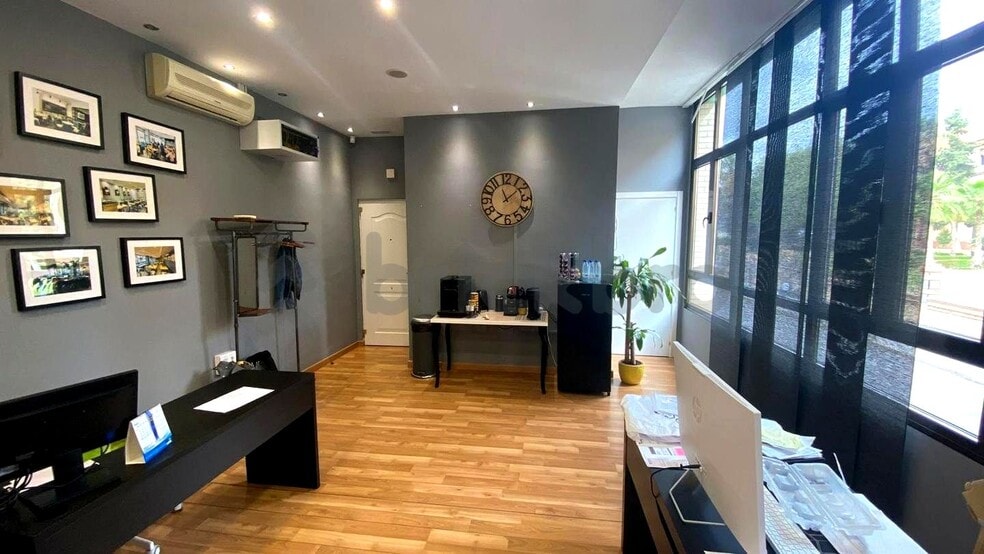 Bureau dans Málaga, Málaga à louer - Photo intérieure – Image 2 sur 3