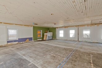 55 Main St, Chicopee, MA à louer Photo intérieure– Image 2 sur 13