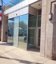 2800 N Milwaukee Ave, Chicago, IL à louer Photo de l’immeuble– Image 2 sur 4