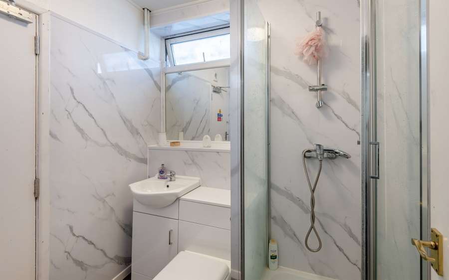 199 Eltham High St, Londres à vendre - Photo de l’immeuble – Image 2 sur 4