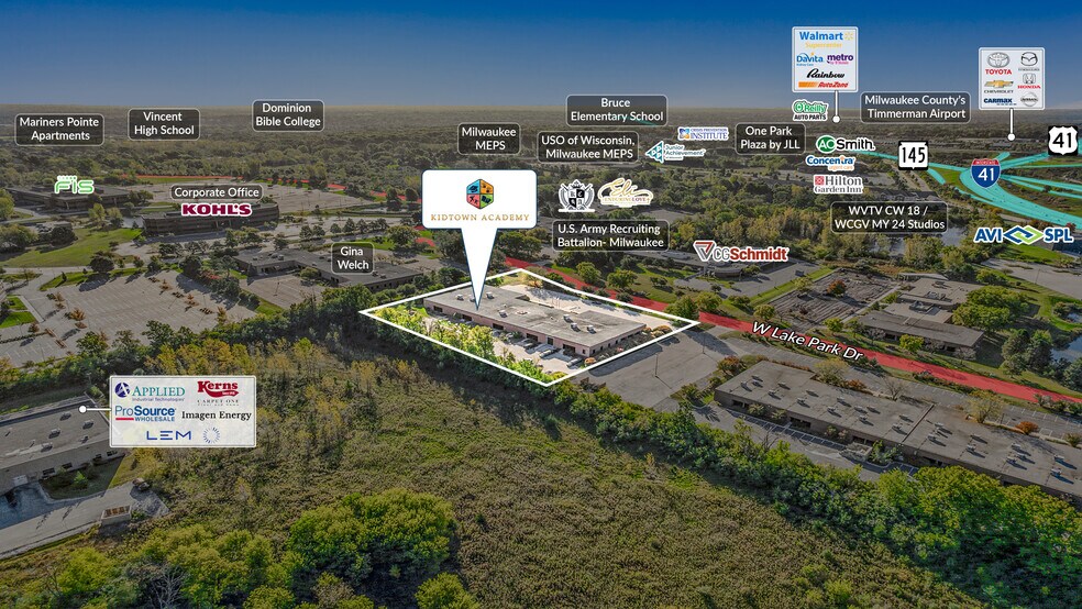 11700 W Lake Park Dr, Milwaukee, WI à vendre - Photo de l’immeuble – Image 2 sur 4