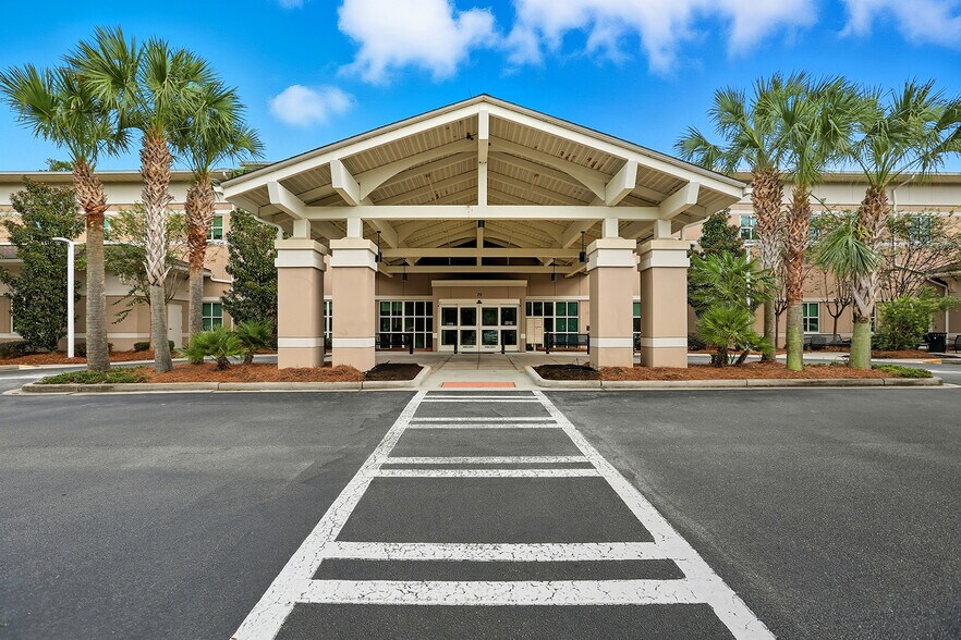 75 Baylor Dr, Bluffton, SC à louer - Photo de l’immeuble – Image 2 sur 26