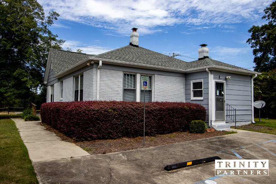 1504 Leesburg Rd, Columbia, SC à vendre - Photo de l’immeuble – Image 2 sur 5