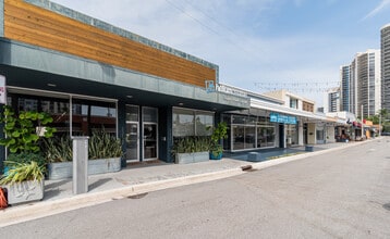 3325-3327 NE 32nd St, Fort Lauderdale, FL à louer Photo intérieure– Image 1 sur 5