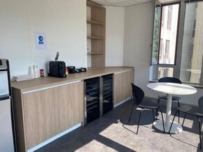 1-9 Boulevard Charles De Gaulle, Colombes à vendre Photo intérieure– Image 2 sur 3