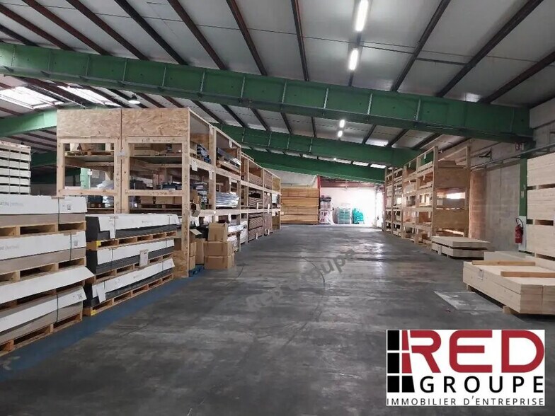 Industriel/Logistique dans Châteauneuf-le-Rouge à louer - Photo de l’immeuble – Image 1 sur 4
