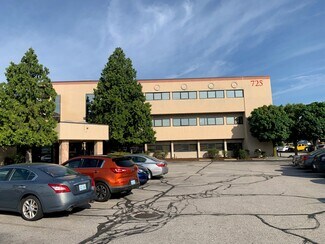 Plus de détails pour 725 Reservoir Ave, Cranston, RI - Bureau à vendre