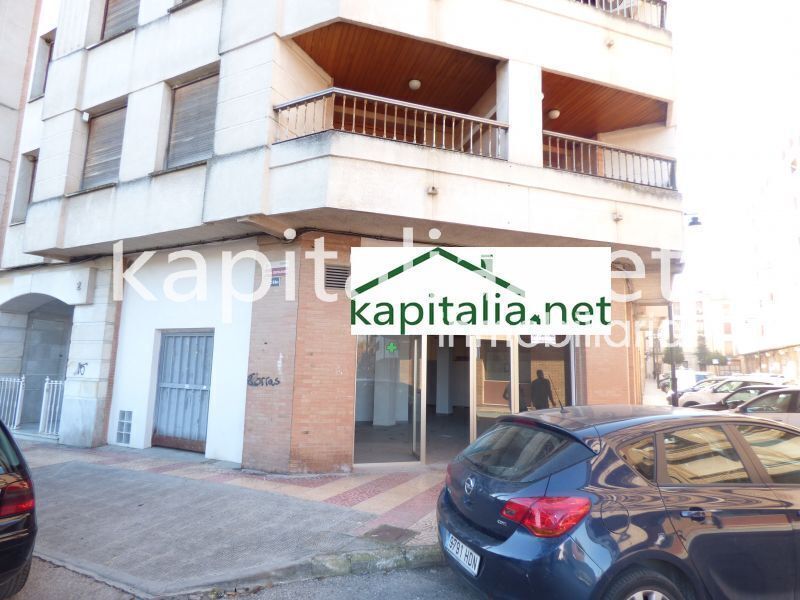 Local commercial dans Ontinyent, Valencia à vendre Photo de l’immeuble– Image 1 sur 4