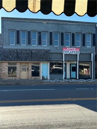 Plus de détails pour 221 S Main St, McGregor, TX - Local commercial à vendre