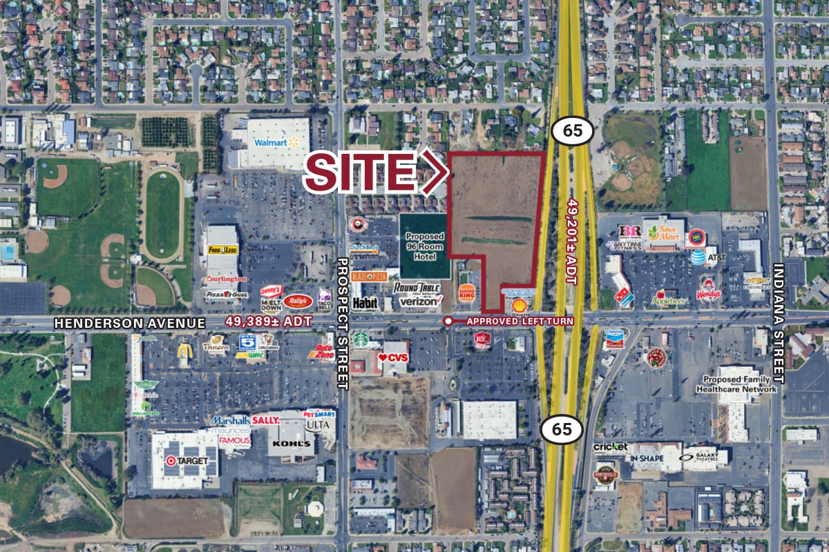 NWC West Henderson Avenue & Highway 65, Porterville, CA à vendre Photo principale– Image 1 sur 2