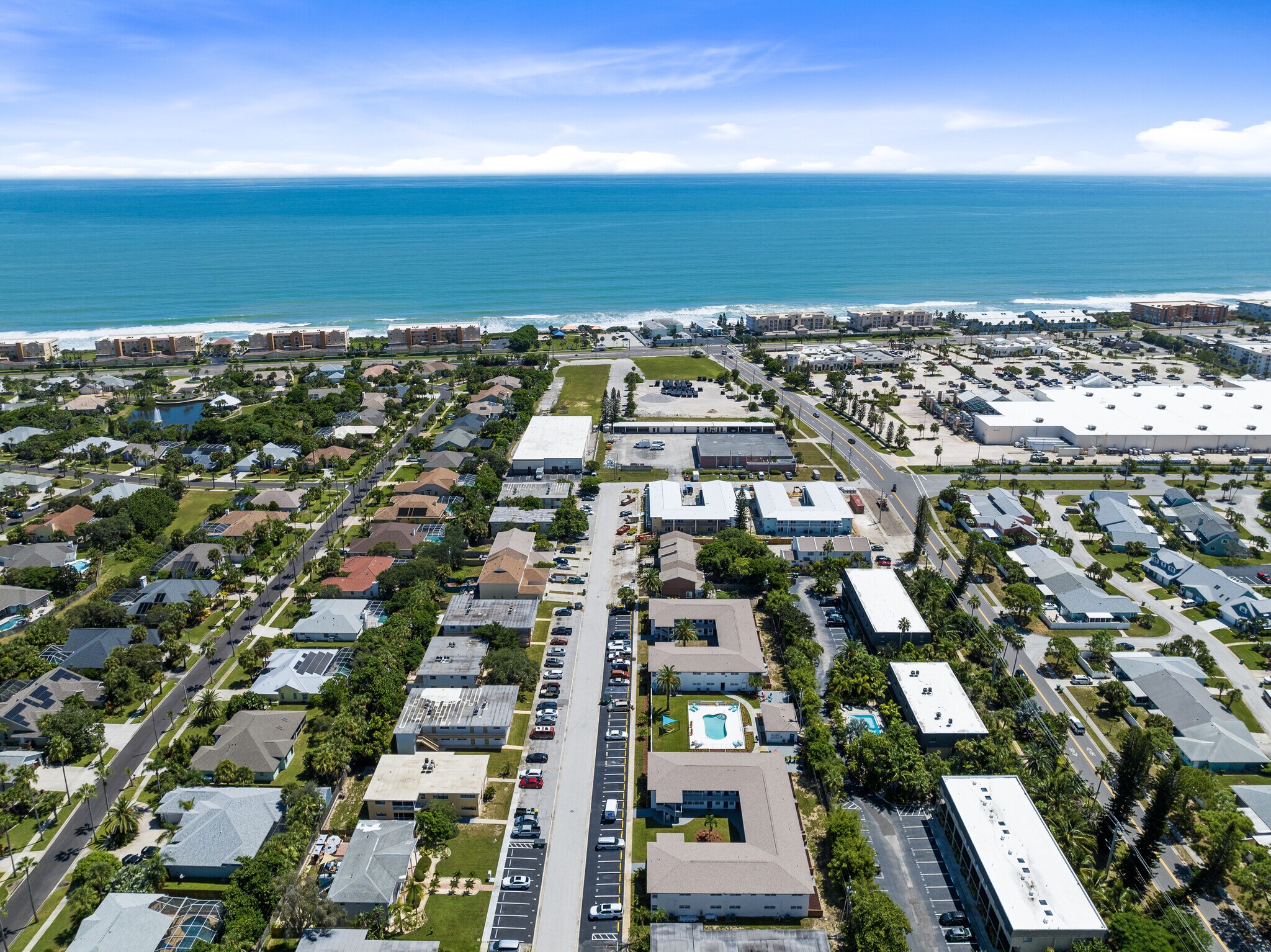 1024 Park Dr, Indian Harbour Beach, FL à vendre Photo principale– Image 1 sur 22