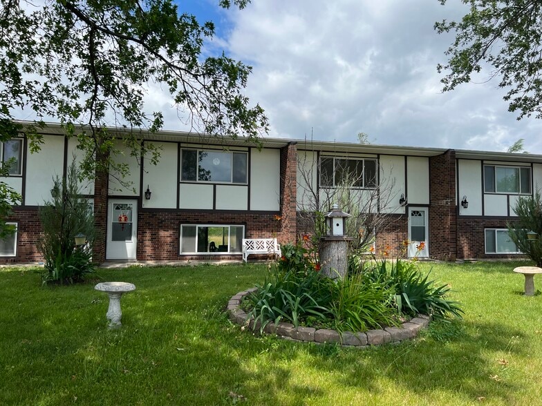 2067 Libertyville Rd, Fairfield, IA à vendre - Photo principale – Image 2 sur 9